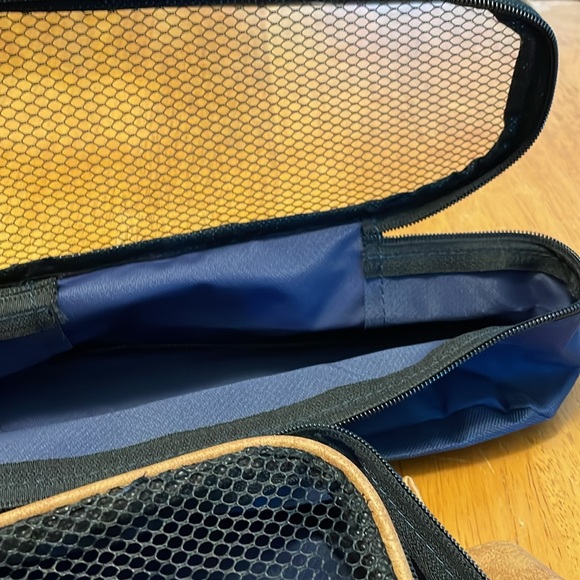 Navy and Tan Travel Organizer Set - Picture 4 of 6